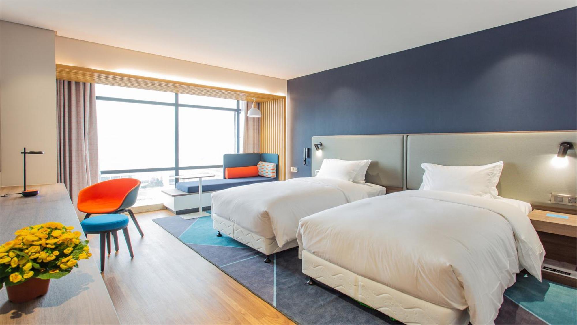 Holiday Inn Express Jiangmen Jianghai By Ihg Exterior foto